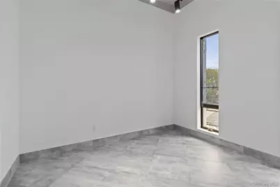 1508 Stillwell Avenue, Bronx, NY 10461 - Photo 15