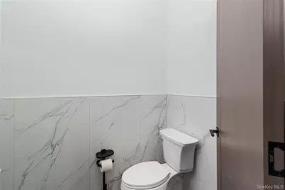 1508 Stillwell Avenue, Bronx, NY 10461 - Photo 23