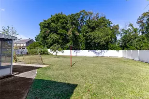 219 Jericho St, East Islip, NY 11730 - Photo 25