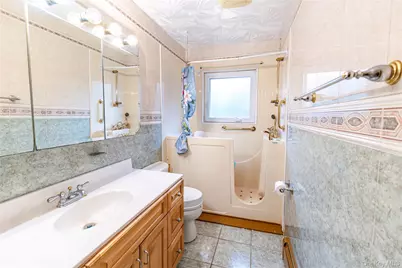 6 William Street, Bay Shore, NY 11706 - Photo 11