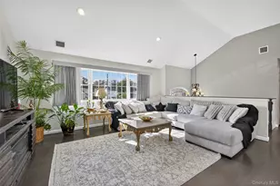 2501 Lancaster St, East Meadow, NY 11554 - Photo 5