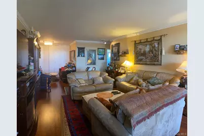 61-20 Grand Central Parkway #C705, Forest Hills, NY 11375 - Photo 9
