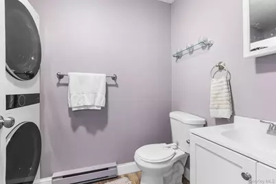 6807 Chelsea Cove N, Hopewell Junction, NY 12533 - Photo 9