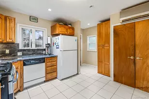 27-22 Bayside Ln, Flushing, NY 11358 - Photo 7