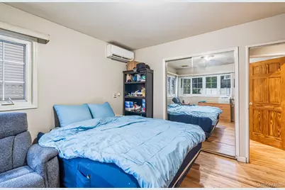 27-22 Bayside Lane, Flushing, NY 11358 - Photo 11