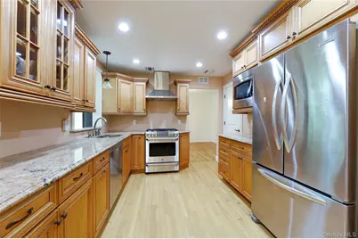 11 Ungava Drive, New City, NY 10956 - Photo 11