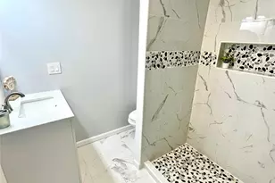 14 R Dean Pl, Middletown, NY 10940 - Photo 21