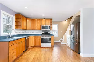 306 Liberty Ave, Port Jefferson, NY 11777 - Photo 5