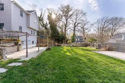 306 Liberty Avenue, Port Jefferson, NY 11777 - Photo 27