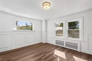 99 Warner Ave, Roslyn Heights, NY 11577 - Photo 15