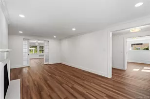 99 Warner Ave, Roslyn Heights, NY 11577 - Photo 9