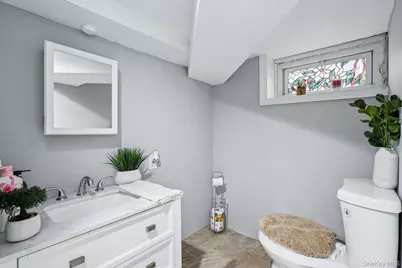 374 Miller Avenue, Freeport, NY 11520 - Photo 27