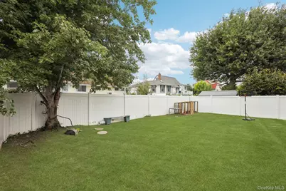 374 Miller Avenue, Freeport, NY 11520 - Photo 49