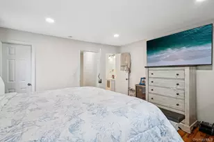 374 Miller Ave, Freeport, NY 11520 - Photo 31