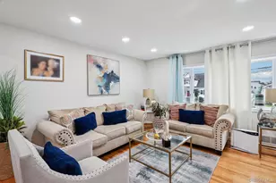 374 Miller Ave, Freeport, NY 11520 - Photo 9