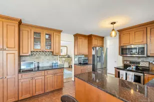 177 N Bicycle Path, Selden, NY 11784 - Photo 11