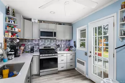 1 Essex Road, Poughkeepsie, NY 12601 - Photo 5