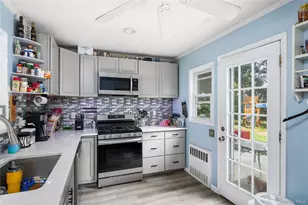 1 Essex Rd, Poughkeepsie, NY 12601 - Photo 5