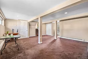 15 Alma Ln, Plainview, NY 11803 - Photo 19