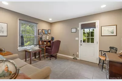 156 Maggie Drive, East Quogue, NY 11942 - Photo 9
