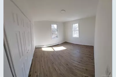 83 Kraemer Street, Hicksville, NY 11801 - Photo 33