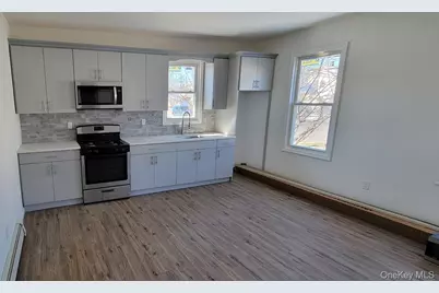 83 Kraemer Street, Hicksville, NY 11801 - Photo 15