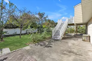 282 N Oak St, Massapequa, NY 11758 - Photo 23