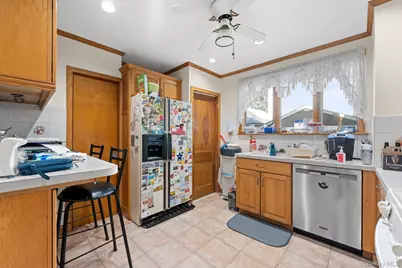 77-61 79th Place, Glendale, NY 11385 - Photo 7