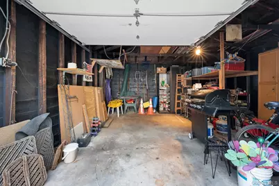 77-61 79th Place, Glendale, NY 11385 - Photo 29