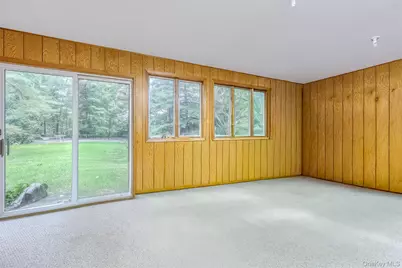 19 Mary Beth Drive, Suffern, NY 10901 - Photo 23