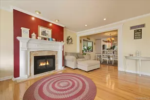 3405 Lufberry Ave, Wantagh, NY 11793 - Photo 11