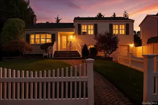 3405 Lufberry Ave, Wantagh, NY 11793 - Photo 7