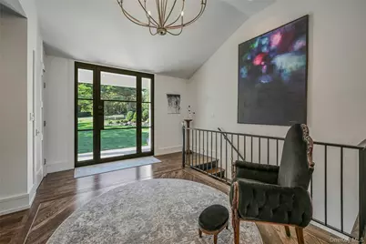 262 Huntington Bay Road, Huntington, NY 11743 - Photo 5