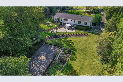 262 Huntington Bay Road, Huntington, NY 11743 - Photo 31