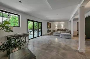 262 Huntington Bay Rd, Huntington, NY 11743 - Photo 19