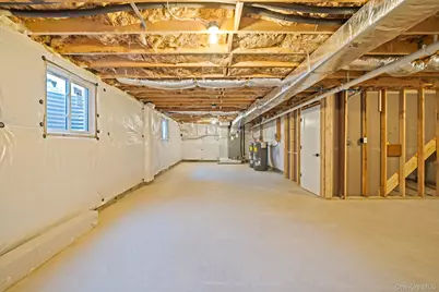 90 Yaphank Road W, Coram, NY 11727 - Photo 27