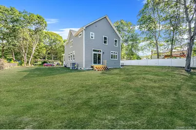 90 Yaphank Road W, Coram, NY 11727 - Photo 35