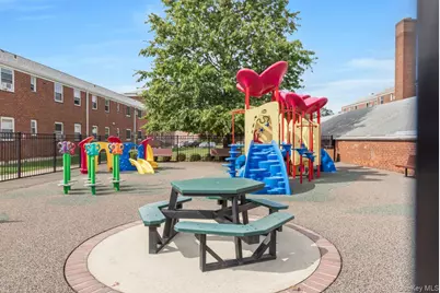 73-20 263rd Street #G, Glen Oaks, NY 11004 - Photo 23