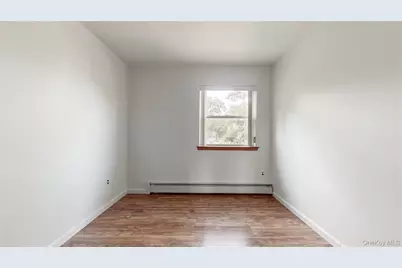 3268 Jackson Avenue, Wantagh, NY 11793 - Photo 21