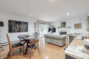 3268 Jackson Ave, Wantagh, NY 11793 - Photo 25