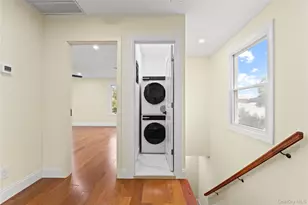 4 S 11th St, New Hyde Park, NY 11040 - Photo 13