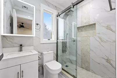 4 S 11th Street, New Hyde Park, NY 11040 - Photo 21