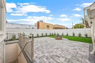 4 S 11th St, New Hyde Park, NY 11040 - Photo 27