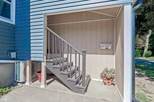 1 Pequot Ave, Port Washington, NY 11050 - Photo 3