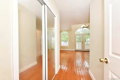 8135 166th Street, Hillcrest (Queens), NY 11432 - Photo 21