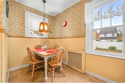 24358 144th Avenue, Rosedale, NY 11422 - Photo 9