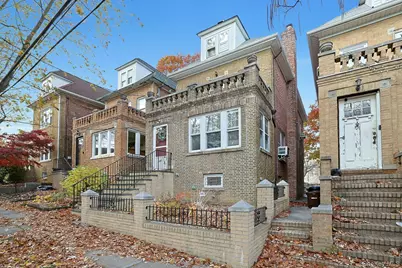 317 E 242nd Street, Bronx, NY 10470 - Photo 3