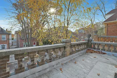 317 E 242nd Street, Bronx, NY 10470 - Photo 31