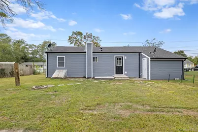 635 Provost Avenue, Bellport, NY 11713 - Photo 19