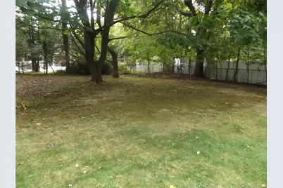 56 Rose Street, Smithtown, NY 11787 - Photo 19